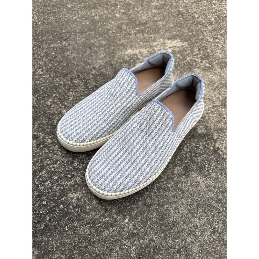 Easy Spirit Presley Breathable Slip On Sneakers Womens 9.5 Blue Cream Comfort - Picture 1 of 10